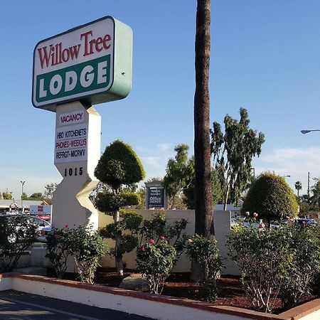 Willow Tree Lodge Fullerton Bagian luar foto